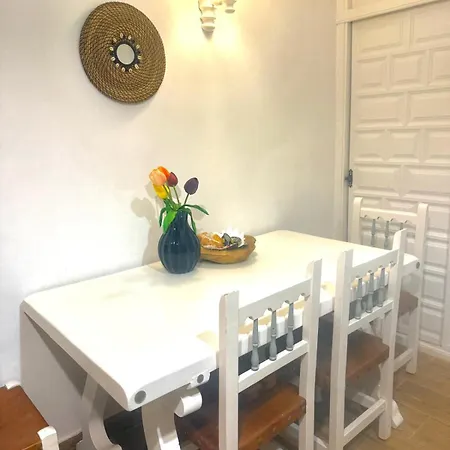 Precioso Loft Con Piscina 아파트